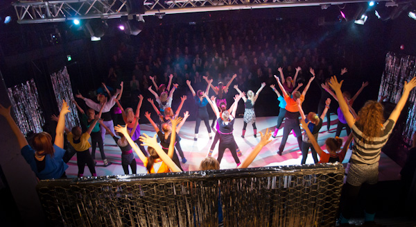 Show006 Premiär